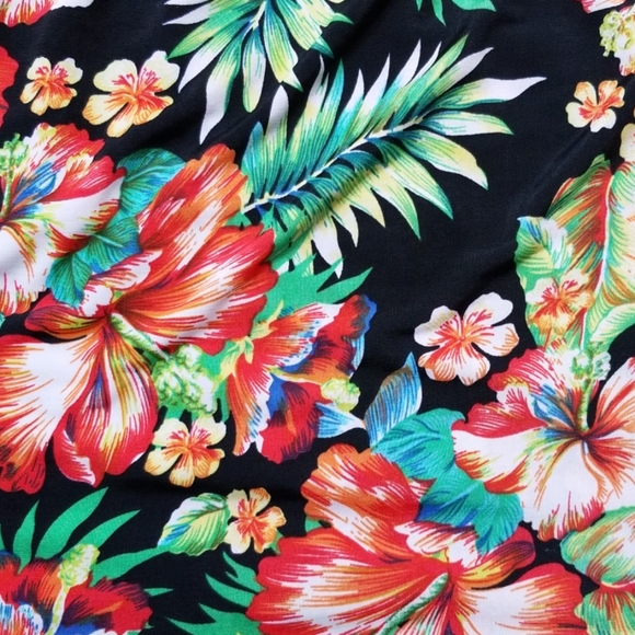 StraplessTop - Picture 5 of 6